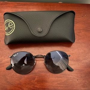 RB *Polarized* Round Metal Sunglasses